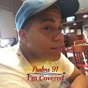 Meet your Posher, Deandre